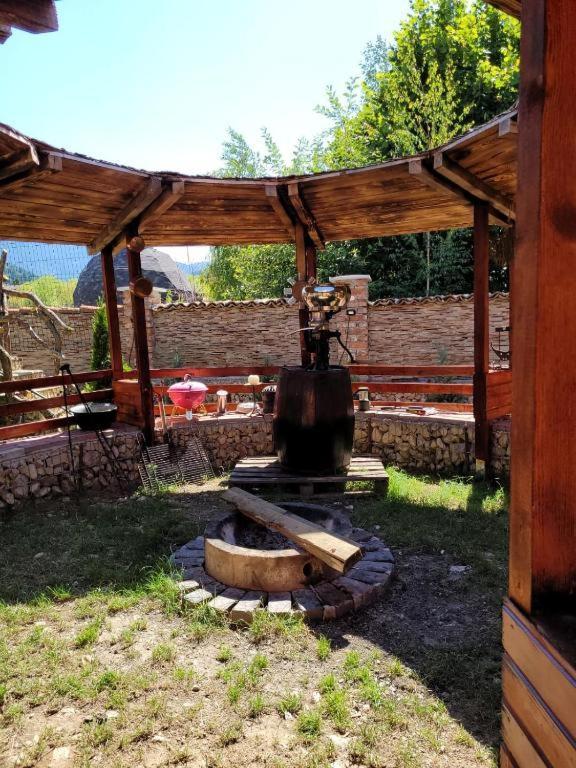Casa Cu Mesteceni Rîşnov Exteriér fotografie