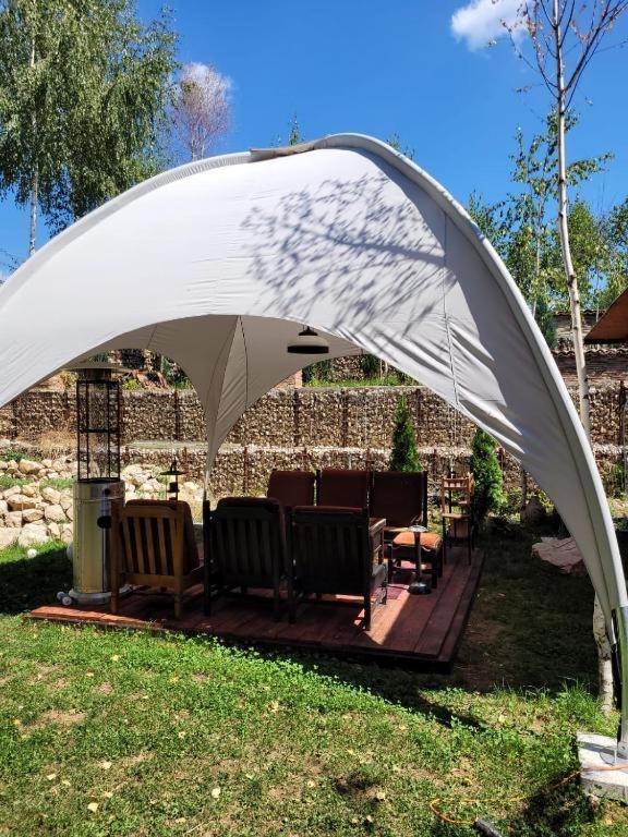 Casa Cu Mesteceni Rîşnov Exteriér fotografie