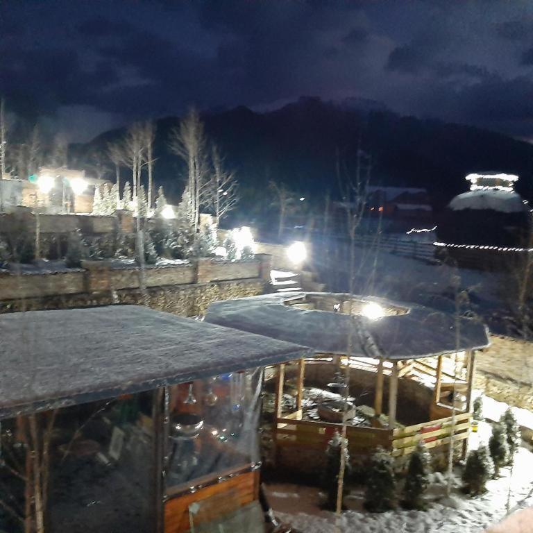 Casa Cu Mesteceni Rîşnov Exteriér fotografie